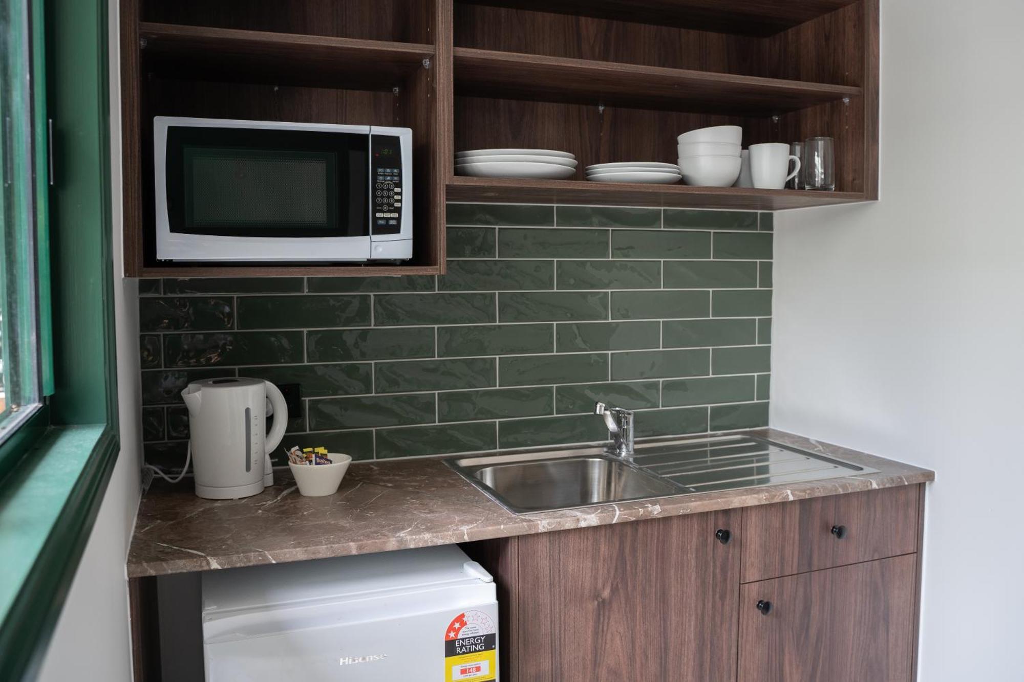 Wallaby Hotel Mudgeeraba Екстериор снимка
