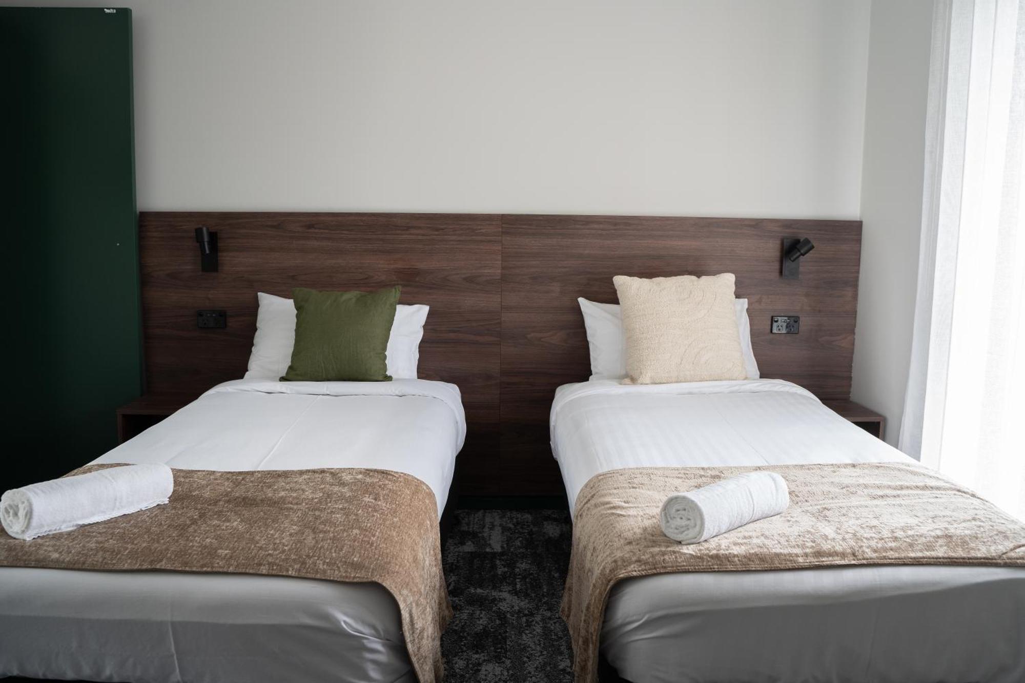 Wallaby Hotel Mudgeeraba Екстериор снимка
